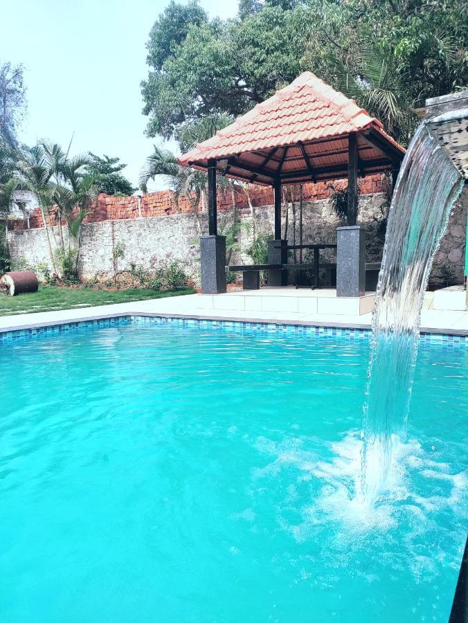 Mountview Resort ロナバラ エクステリア 写真
